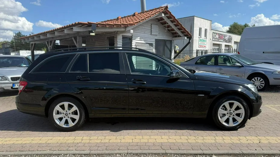 MERCEDES-BENZ C Klasa -
