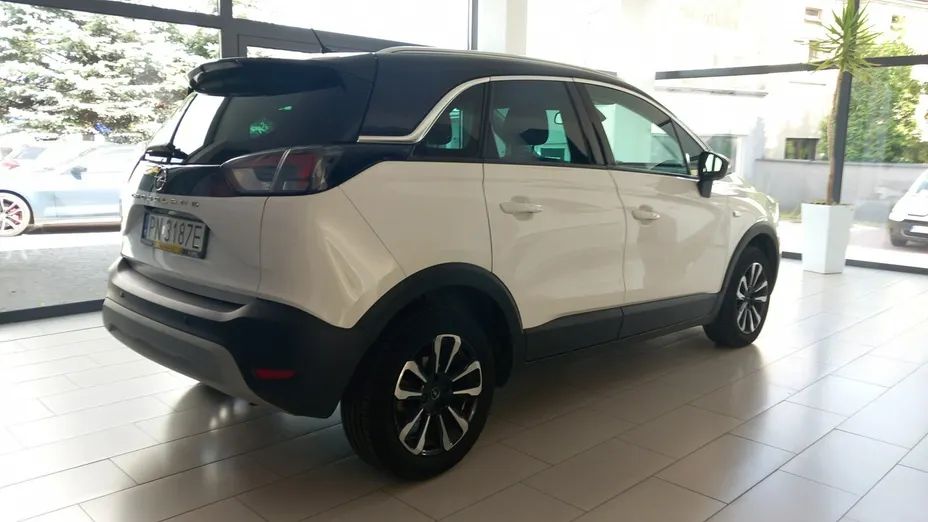 OPEL Crossland X -