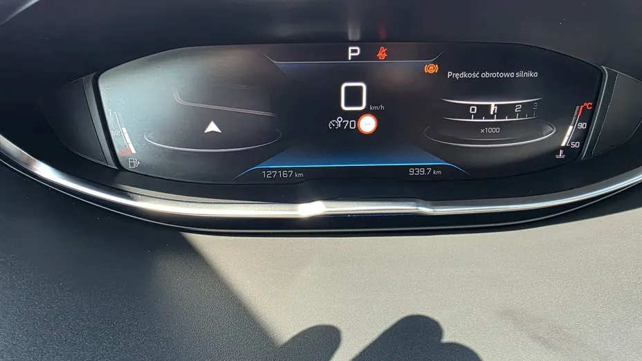 PEUGEOT 3008 -