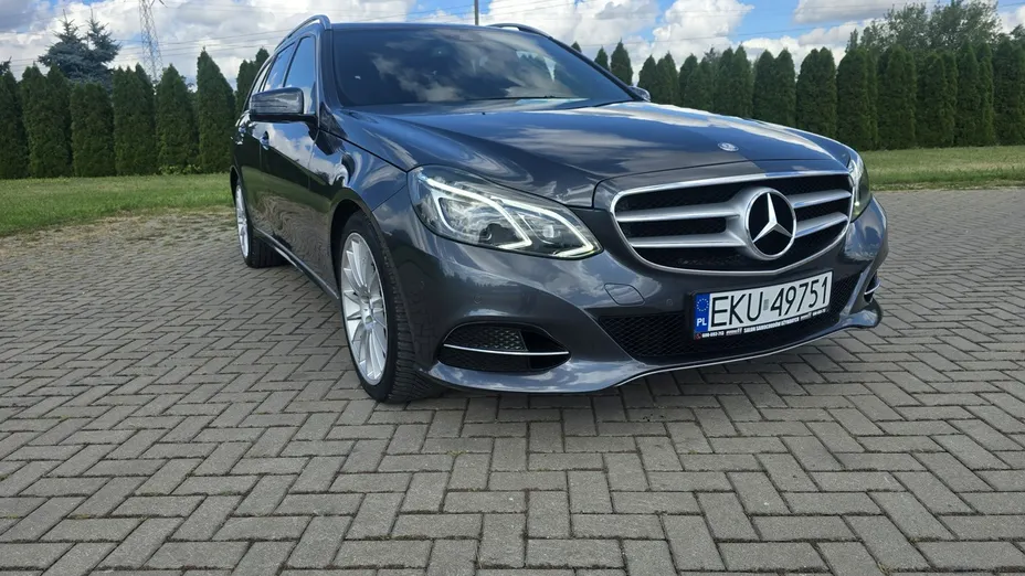 MERCEDES-BENZ E Klasa -