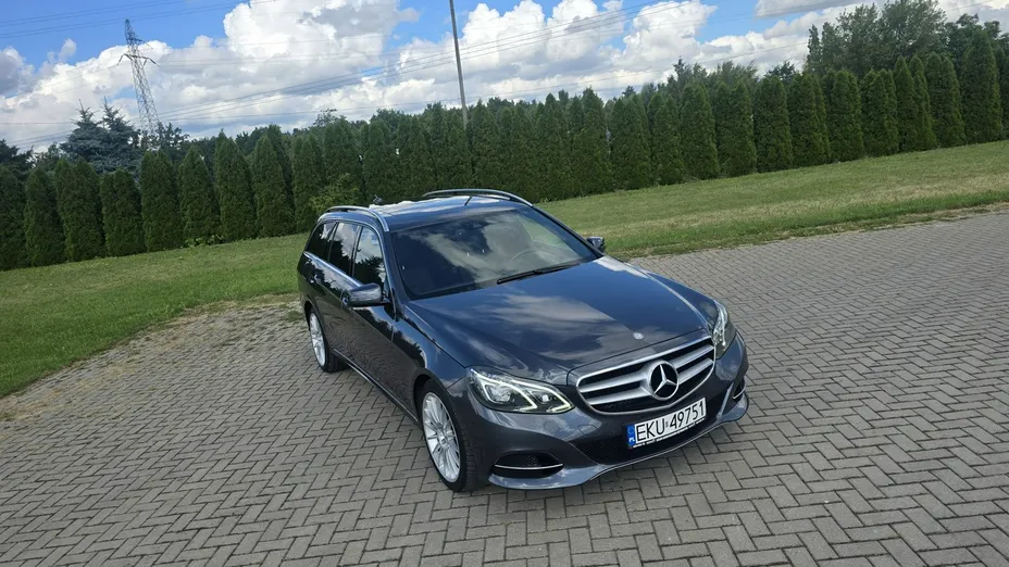 MERCEDES-BENZ E Klasa -