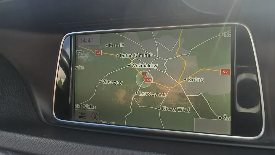 MERCEDES-BENZ E Klasa -