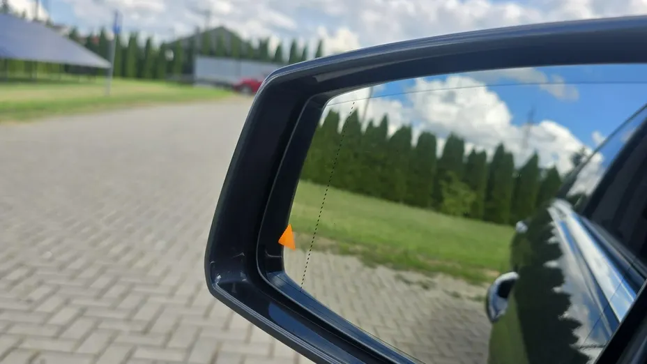 MERCEDES-BENZ E Klasa -