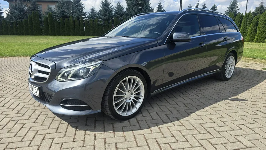 MERCEDES-BENZ E Klasa -