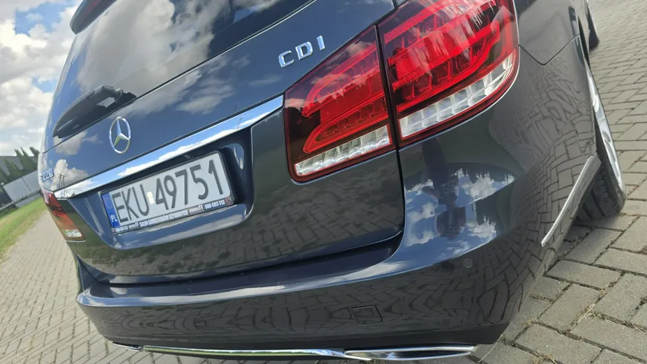 MERCEDES-BENZ E Klasa -