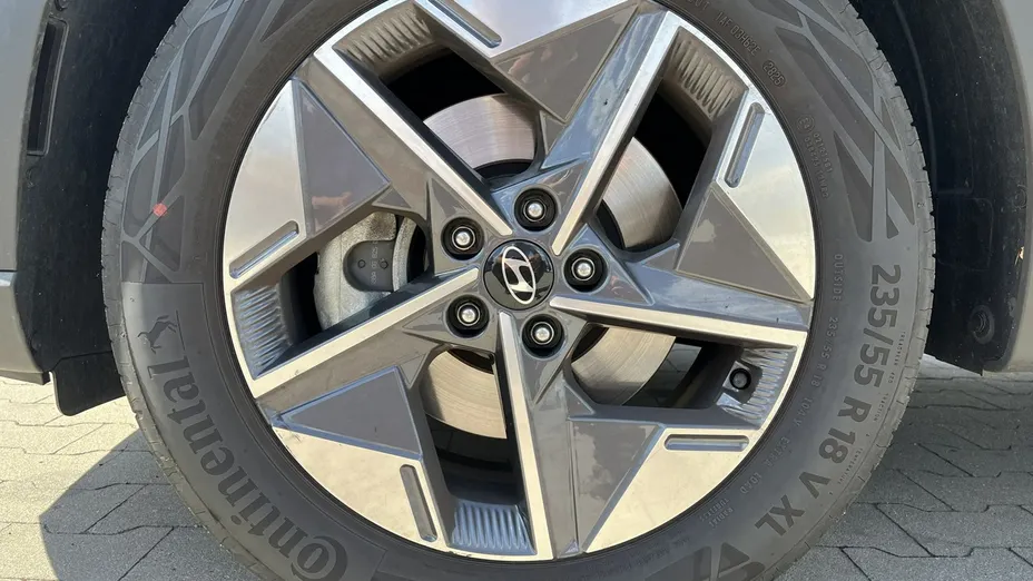 HYUNDAI Tucson -
