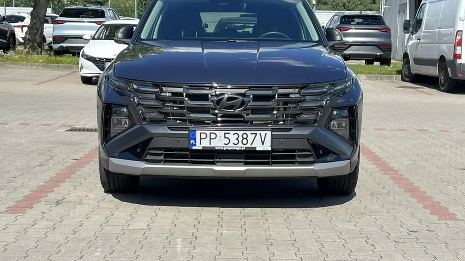 HYUNDAI Tucson -