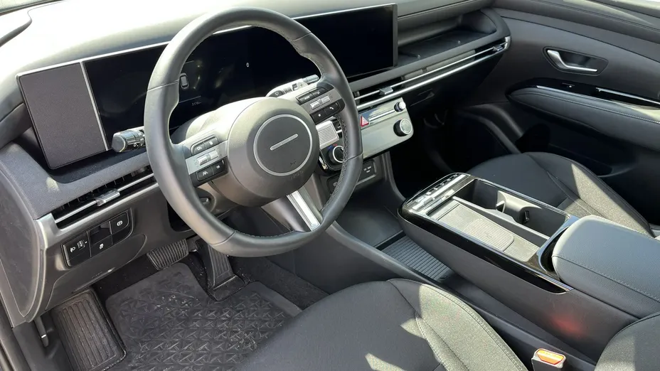 HYUNDAI Tucson -