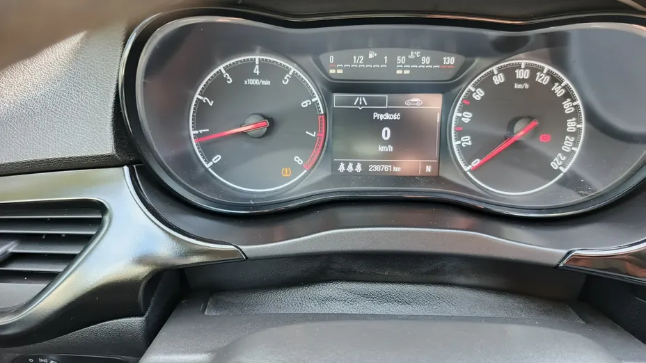 OPEL Corsa -