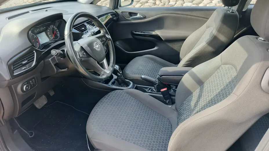 OPEL Corsa -