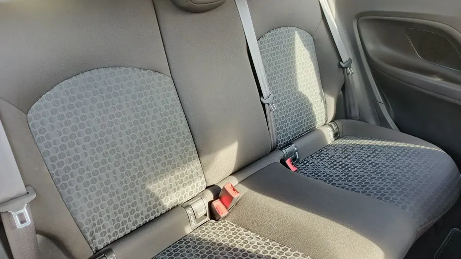 OPEL Corsa -