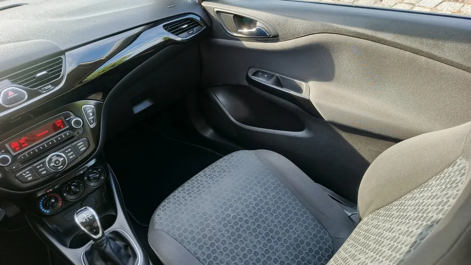OPEL Corsa -