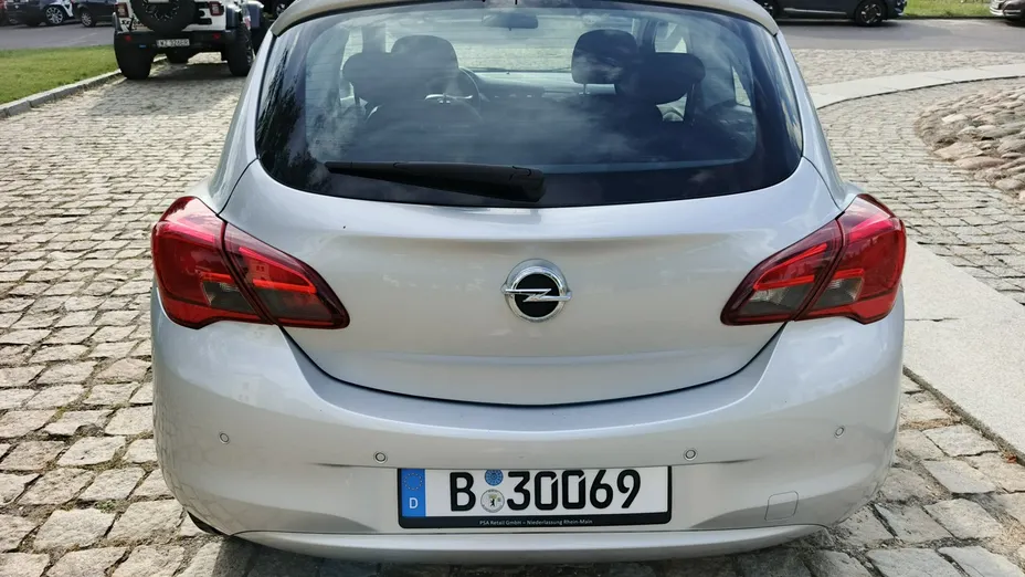 OPEL Corsa -
