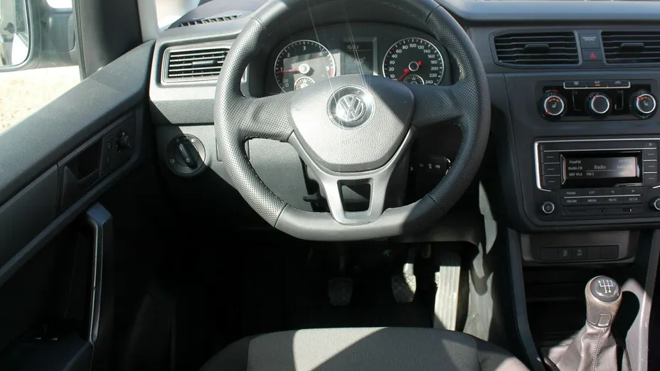 VOLKSWAGEN Caddy -