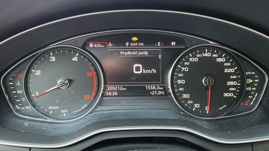 AUDI A4 -