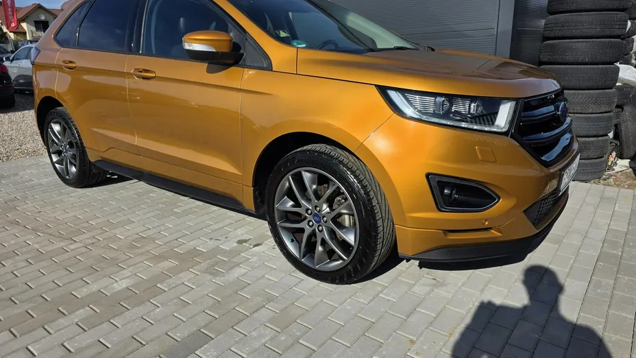 FORD Edge -