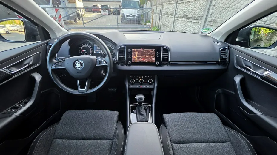 SKODA Karoq -