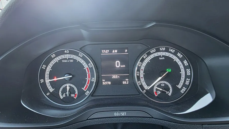 SKODA Karoq -