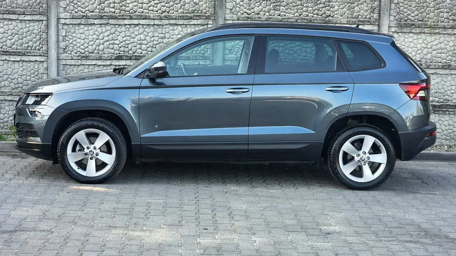 SKODA Karoq -