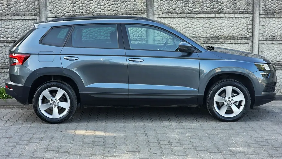 SKODA Karoq -