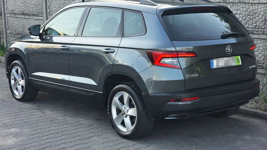 SKODA Karoq -