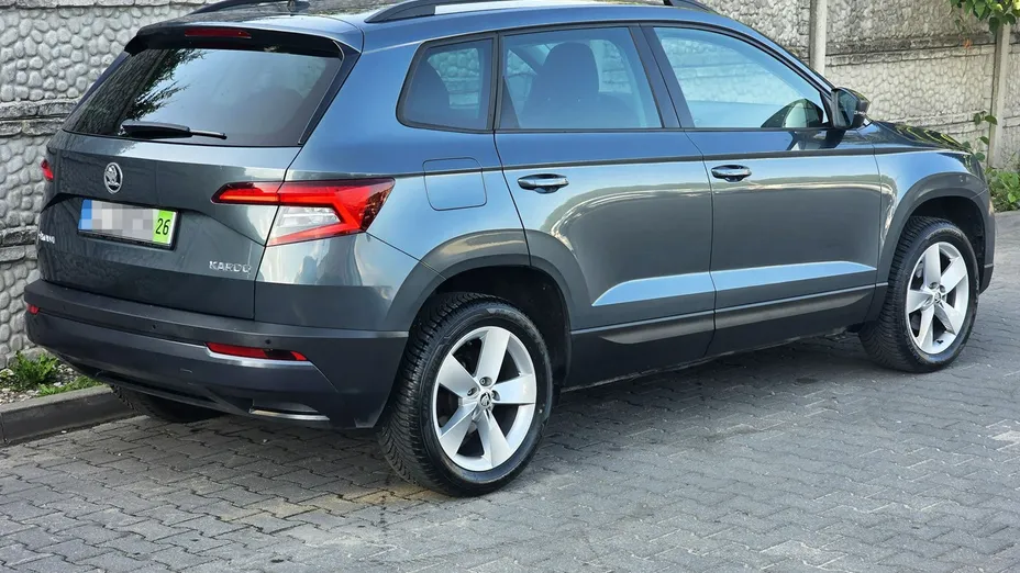 SKODA Karoq -