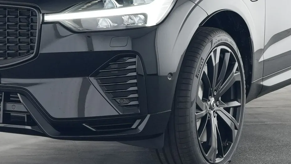 VOLVO XC60 -