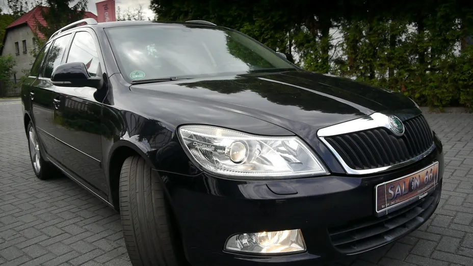SKODA Octavia -