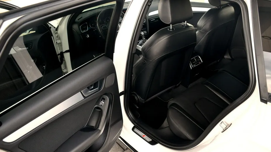 AUDI A4 Avant -