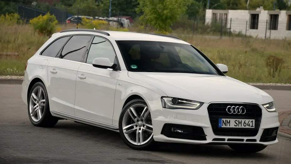AUDI A4 Avant -