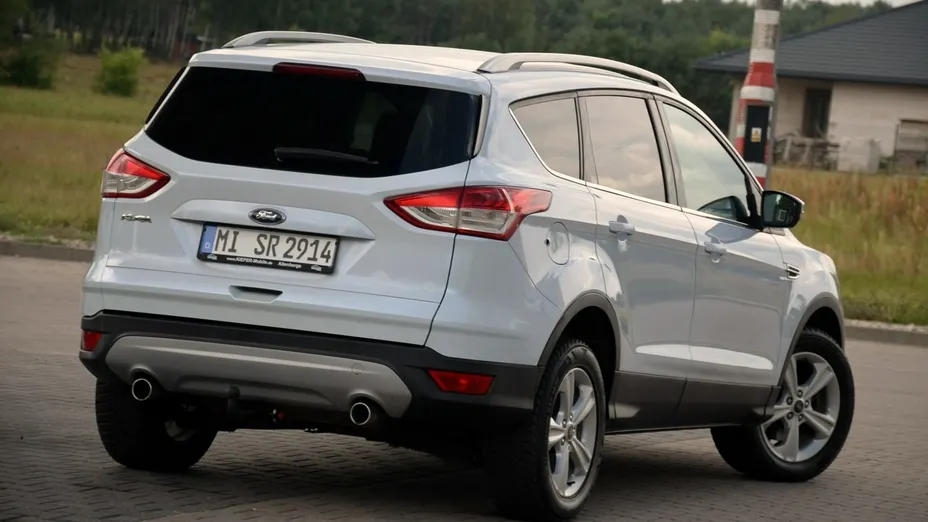 FORD Kuga -