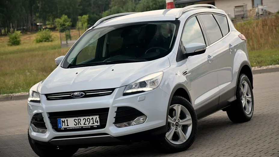 FORD Kuga -