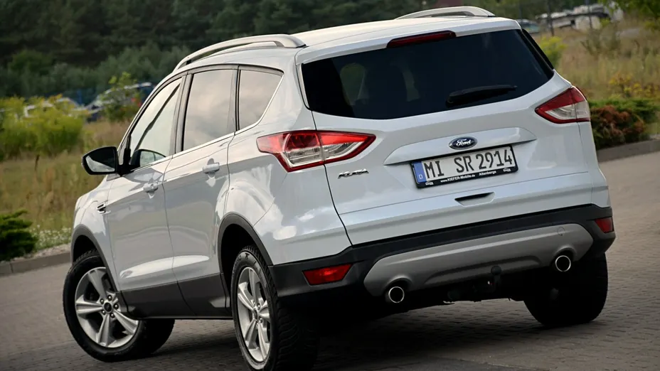 FORD Kuga -