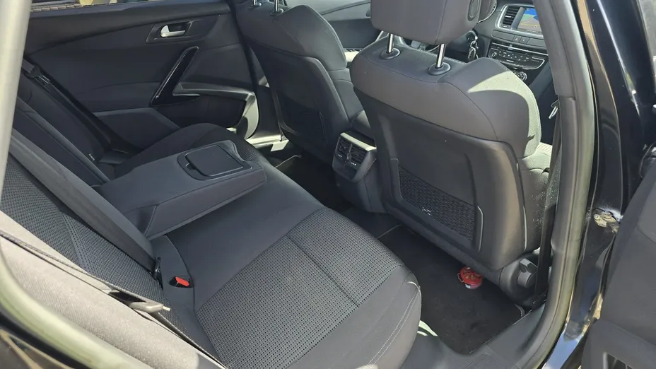 PEUGEOT 508 -