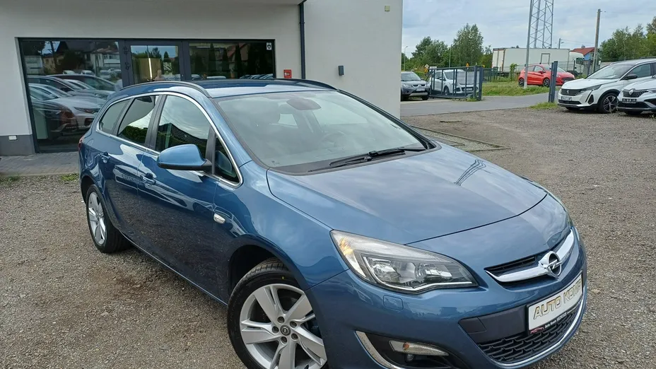 OPEL Astra -