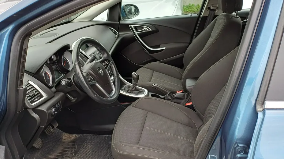 OPEL Astra -