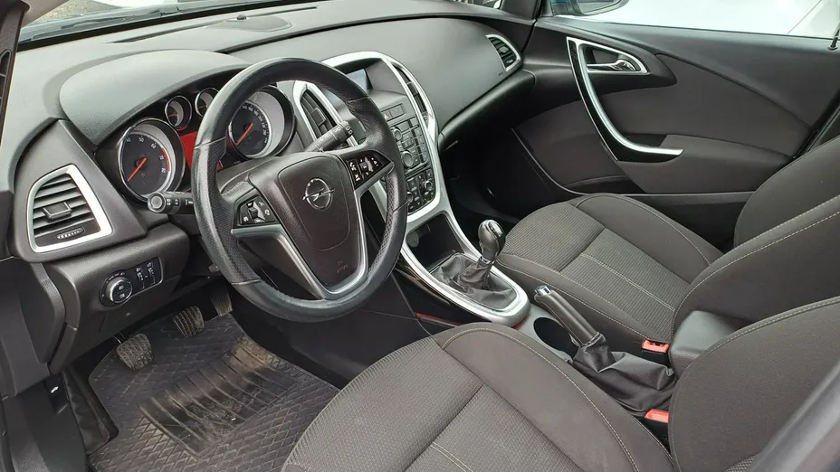 OPEL Astra -