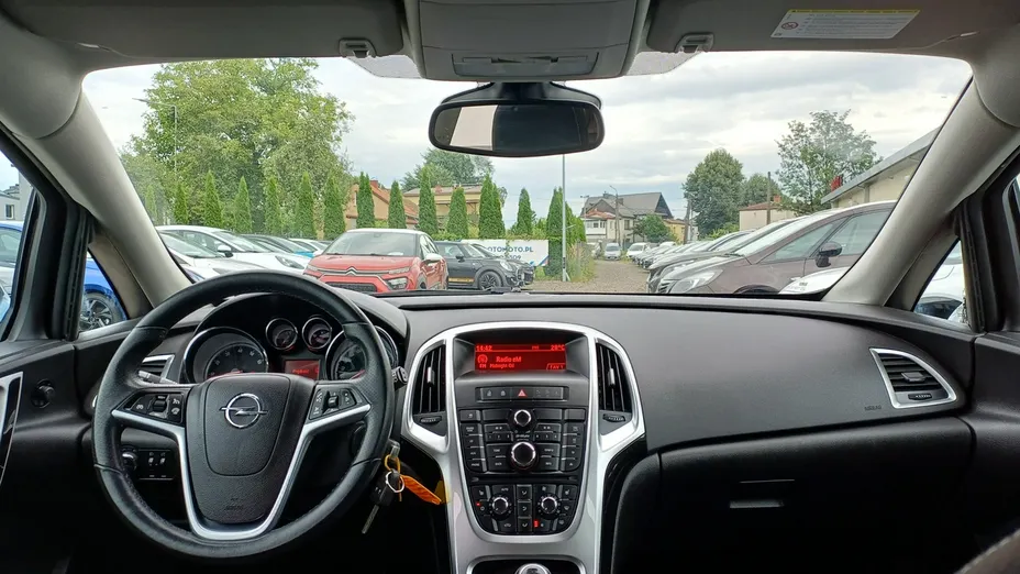 OPEL Astra -