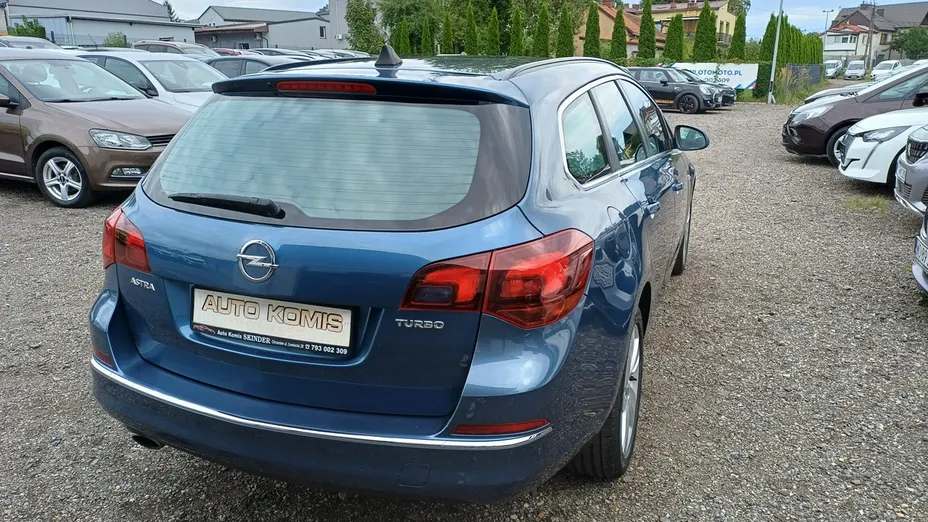 OPEL Astra -