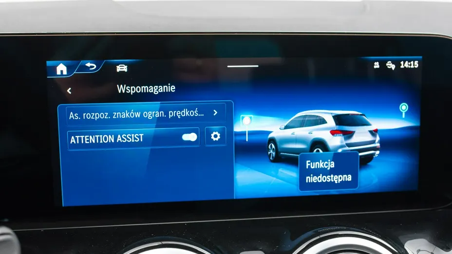 MERCEDES-BENZ GLA -