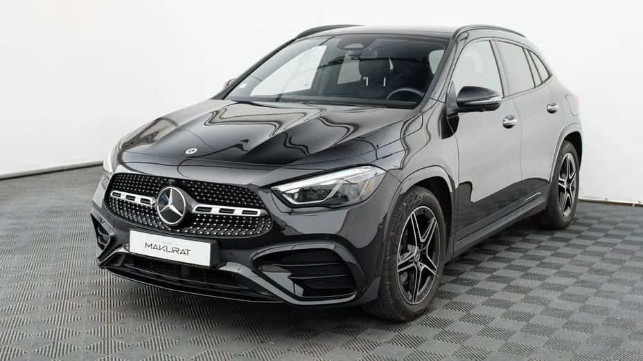 MERCEDES-BENZ GLA -