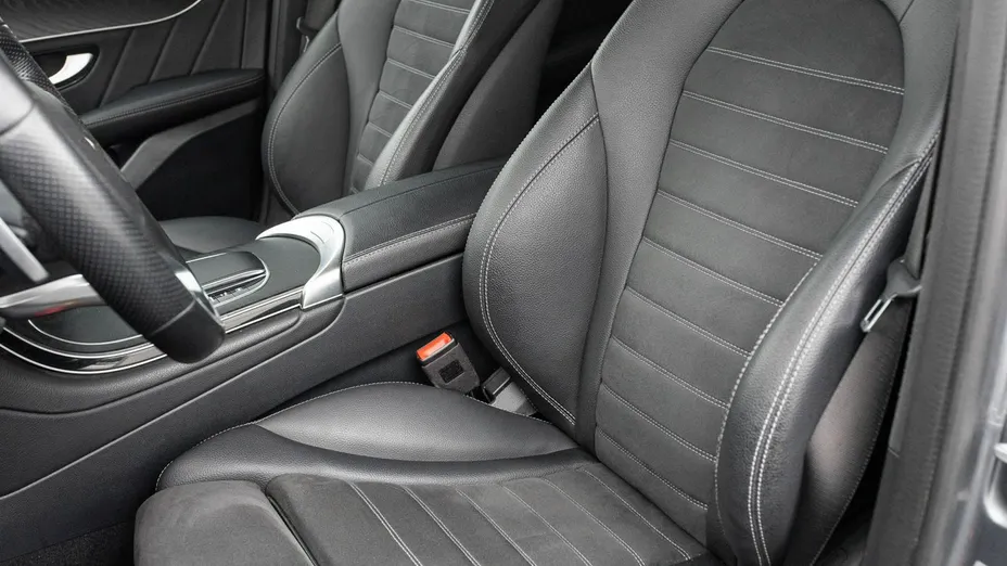 MERCEDES-BENZ GLC -