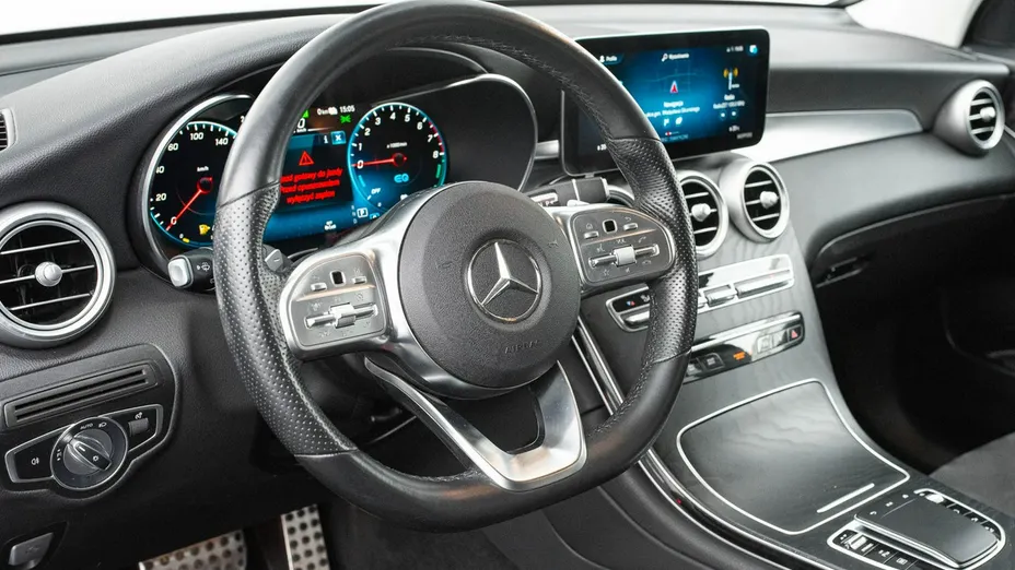 MERCEDES-BENZ GLC -