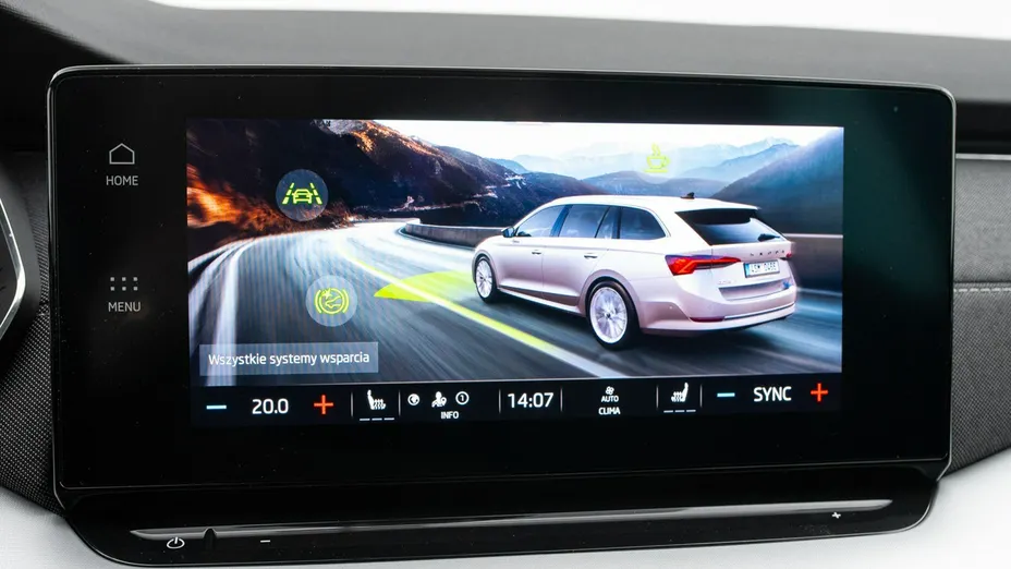 SKODA Octavia -