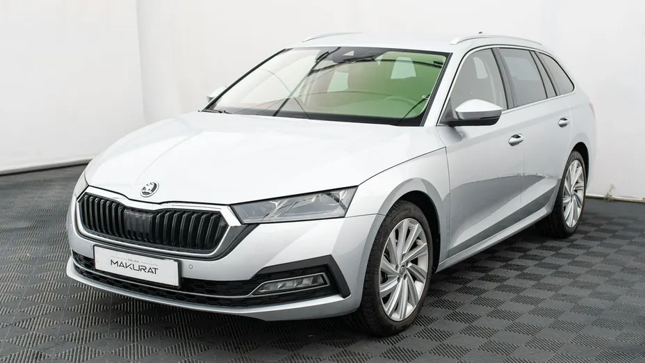 SKODA Octavia -
