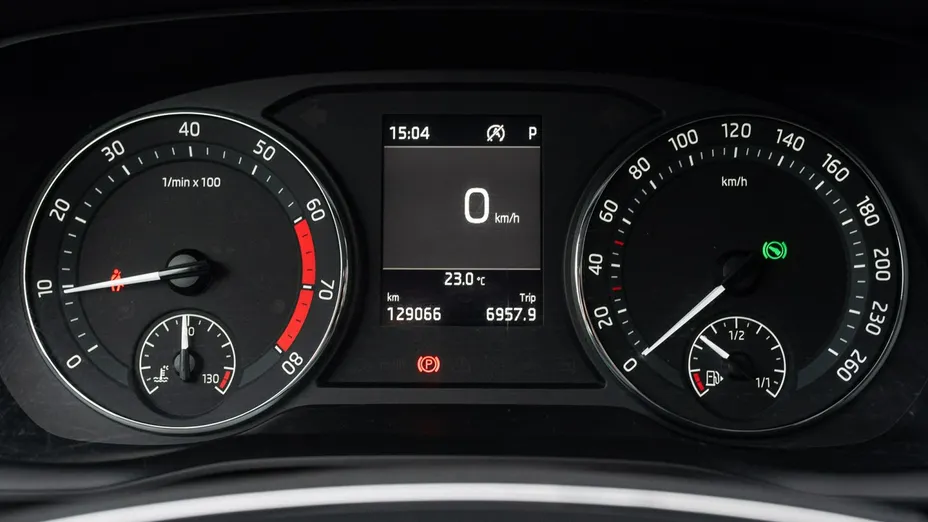 SKODA Octavia -