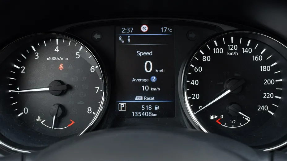 NISSAN X-Trail -