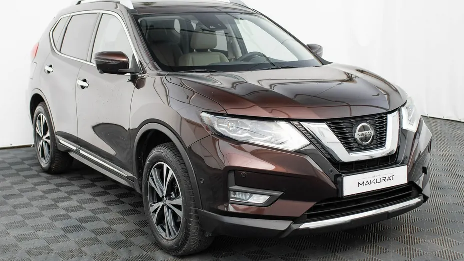 NISSAN X-Trail -