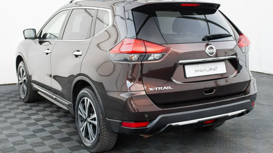 NISSAN X-Trail -