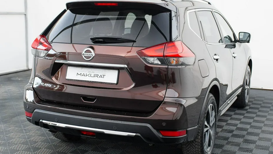 NISSAN X-Trail -
